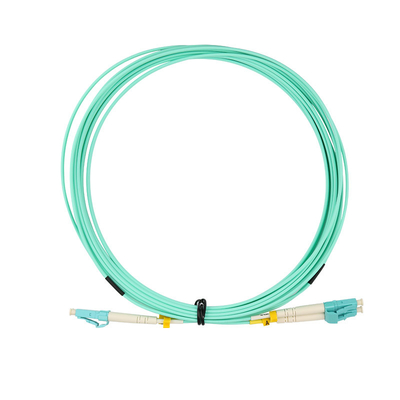 OM3 Multimode Glasfaserkabel für Hochleistungsnetzwerke LC-Anschlüsse Verschiedene Verpackungsoptionen und G.652D G.657A2 Fasertypen verfügbar